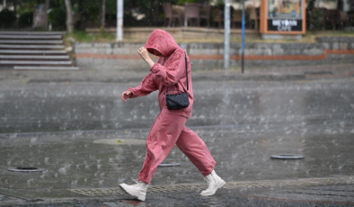 Meteoroloji 2 kenti uyardı: Kuvvetli rüzgar ve sağanak bekleniyor