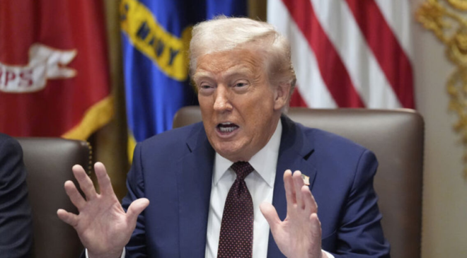 Trump'tan Chicago'ya mesaj: Ya çözün ya da biz geliyoruz