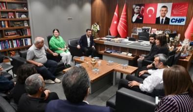 DEM Parti'den CHP'ye dayanışma ziyareti