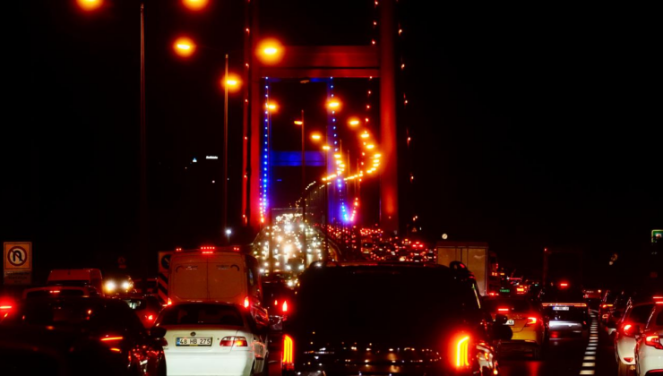 İstanbul'da trafik yoğunluğu yüzde 80'e ulaştı