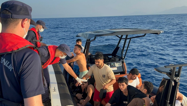 Muğla açıklarında 17 düzensiz göçmen kurtarıldı