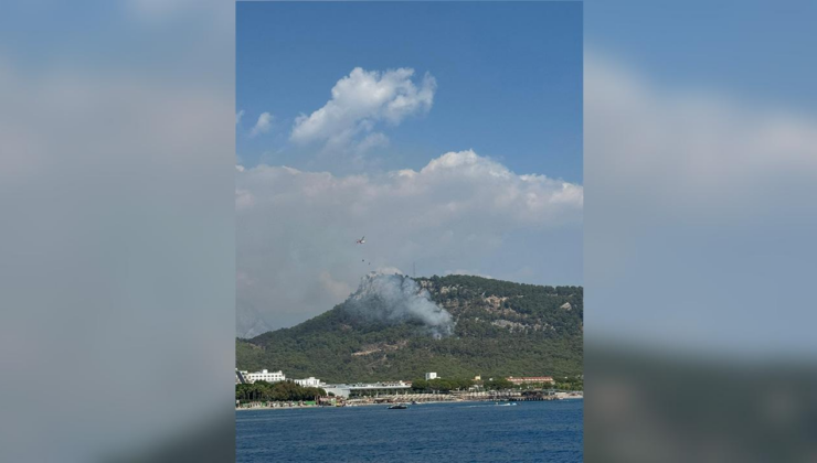 Antalya'da otellere yakın bölgede orman yangını