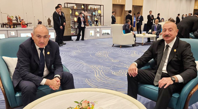 Paşinyan'ın uçağı Azerbaycan'dan geçti
