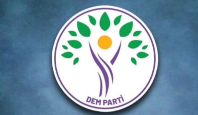 DEM Parti, CHP il binasına desteğe gitti