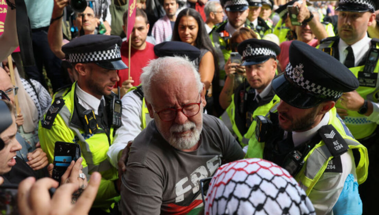 Londra'da Palestine Action'a destek eylemi: En az 425 gözaltı