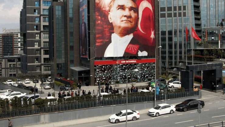 CHP, İstanbul İl Başkanlığı'nın adresini değiştirdi: Mevcut bina Özgür Özel'in çalışma ofisi olacak