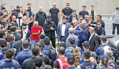 Polis ordusuyla geldi su, yumurta attılar