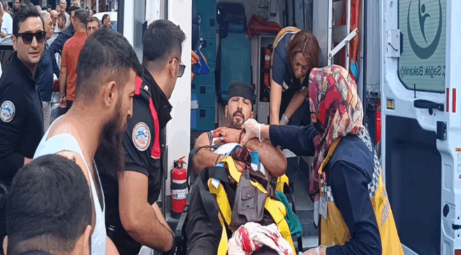 Kasap komşusunu vurdu: Kıyafetiyle tampon yaptı