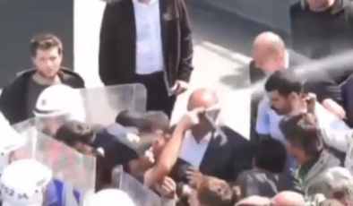 Yüzüne gaz sıkılan CHP'li vekil o anları paylaştı! Bakan Yerlikaya'ya sorular sordu