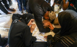 Katil İsrail'in Gazze Şeridi'ne düzenlediği saldırılarda 33 Filistinli öldü, 25 kişi kayboldu