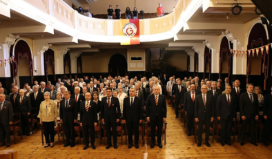 G.Saray'da Divan Kurulu zamanı!