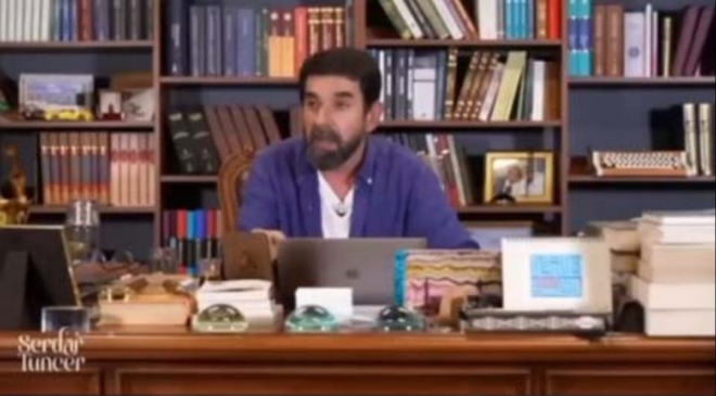 AKP'nin ünlü yüzü canlı yayında küfür savurdu