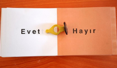 Cumhurbaşkanlığı referandumu için iptal başvurusu: 2017'deki 'mühürsüz oy' tartışmaları yargıya taşındı