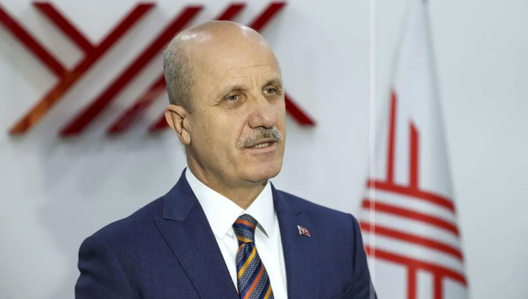 YÖK Başkanı Özvar'dan üniversite e- kayıt sürecine ilişkin açıklama