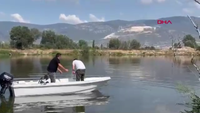 Sakarya Nehri'nde hayalet ağ bulundu