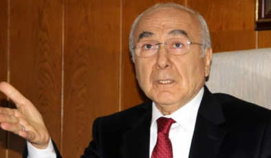 Aytaç Durak uçakta fenalaştı