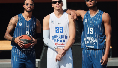 Anadolu Efes'in yeni formaları görücüye çıktı