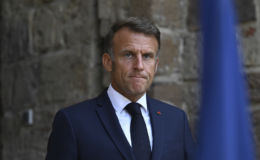 Fransa'da sokaklar karıştı: Macron karşıtlarından protesto