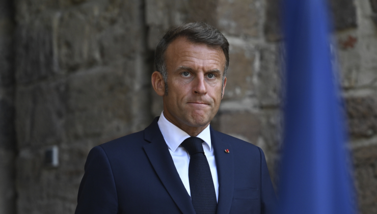 Fransa'da sokaklar karıştı: Macron karşıtlarından protesto