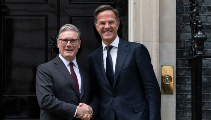 Starmer ile Rutte Londra'da görüştü