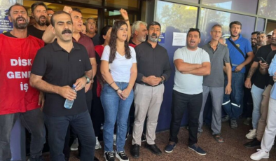 Buca'da işçiler belediye binasını "işgal" etti