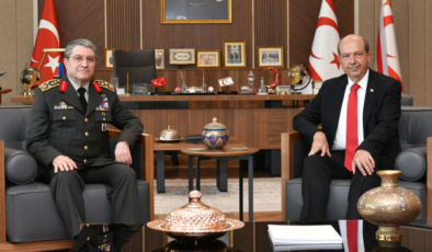 İlk yurt dışı ziyaret KKTC'ye