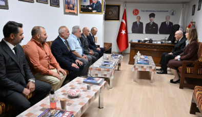 Bahçeli'den Taş Medreseli Ülkücüleri'ne ziyaret