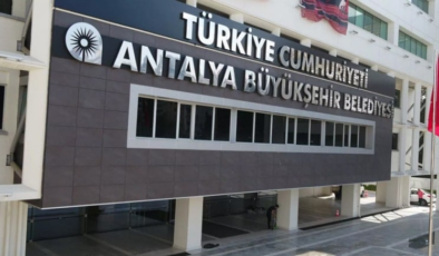 Antalya Büyükşehir Belediyesi soruşturmasında 5 kişi tutuklandı