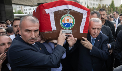 Erdoğan, Başdanışmanı Hamdi Kılıç'ın cenaze namazına katıldı