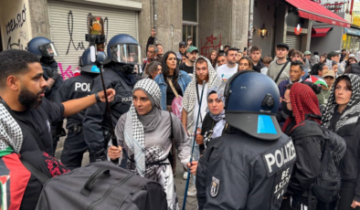 Berlin polisinden Filistin’e destek gösterisine sert müdahale