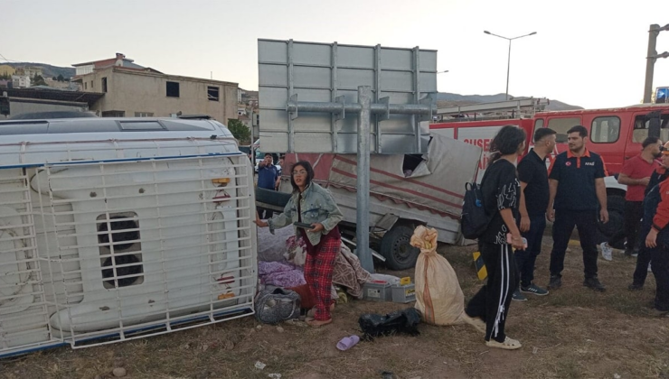 Minibüs devrildi, ortalık savaş alanına döndü: 20 yaralı