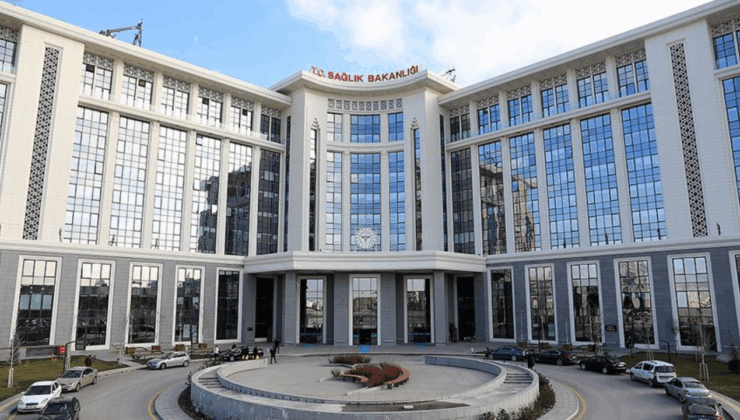 Sağlık Bakanlığı personel alımı ne zaman? 18 bin personel alımı başvuruları hangi tarihte başlıyor?
