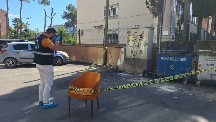 Akılalmaz ölüm! Çöp atarken yere düştü!