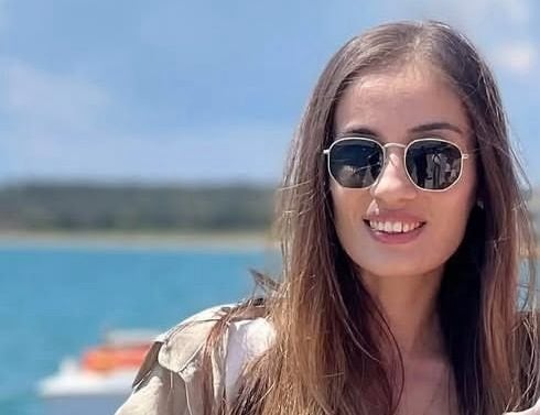 AKP'li yöneticinin eşi alkollü sürücünün kurbanı oldu