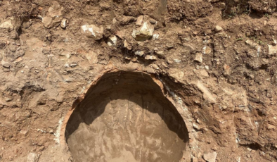 Antik limanda skandal! 3500 yıllık tarihe beton döktüler