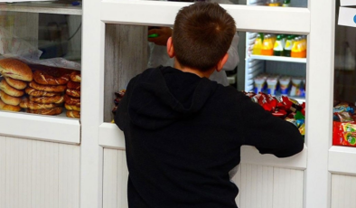 Okul kantinlerinde zamlı tarife: Poğaça 25 lira oldu