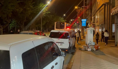"Yan baktın" deyip kuryeyi bıçakladılar!