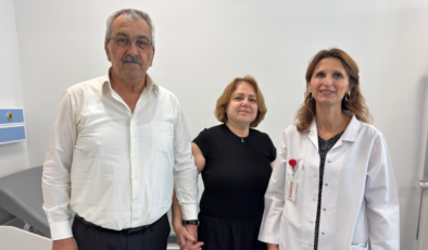 Lenfomayı kendi kök hücresinden yapılan ilik nakliyle yendi