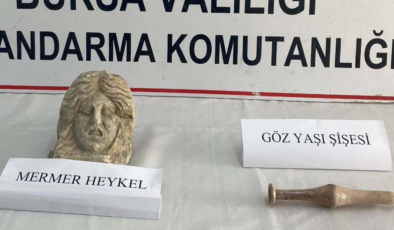 Bursa'da şüphe üzerine durdurulan araçtan tarihi eserler çıktı