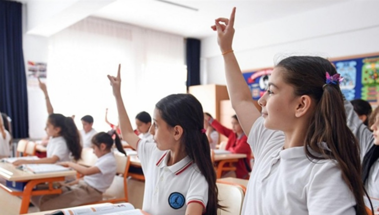 Okullarda uyum eğitimi başladı