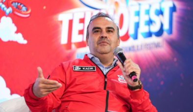 Bakan Kacır: Her TEKNOFEST'te umutlarımızı kat kat büyüten yeni rekorlar kırdık