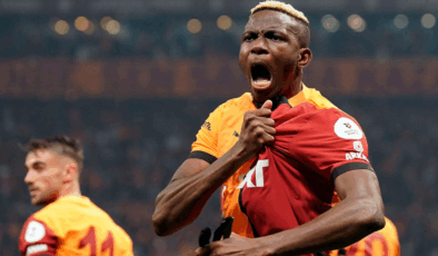Bu akşam Osimhen oynayacak mı? Viktor Osimhen Frankfurt maçında var mı?