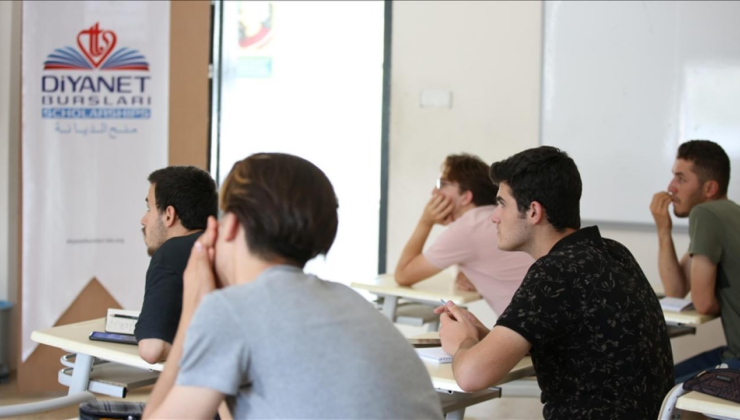 TDV, 8 bin öğrenciye eğitim desteği sağlayacak