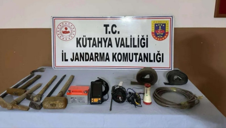 Kütahya'da kaçak kazı yapan 6 şüpheli yakalandı
