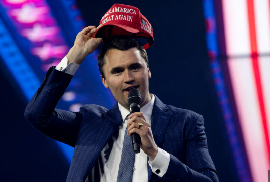 ABD’de komedyen Jimmy Kimmel’ın TV şovu Charlie Kirk paylaşımları sonrası süresiz askıya alındı