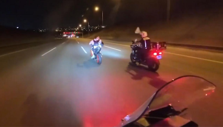 İstanbul'da trafiği tehlikeye atan motosiklet sürücüleri yakalandı