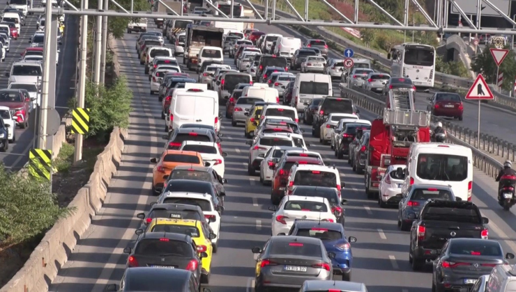 İstanbul’da akşam trafiği yoğunluğu yüzde 71’e çıktı
