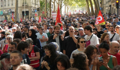 Fransa'da 181 kişi gözaltına alındı