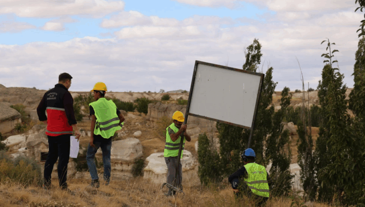Kapadokya’da tabelalar kaldırıldı
