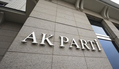AK Parti’de sekiz il başkanı görevden ayrıldı